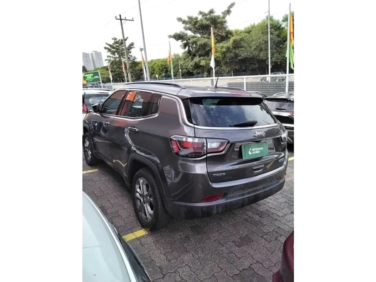 Jeep Compass LONG. T270 1.3 TB 4x2 Flex Aut., foto 4 de 15