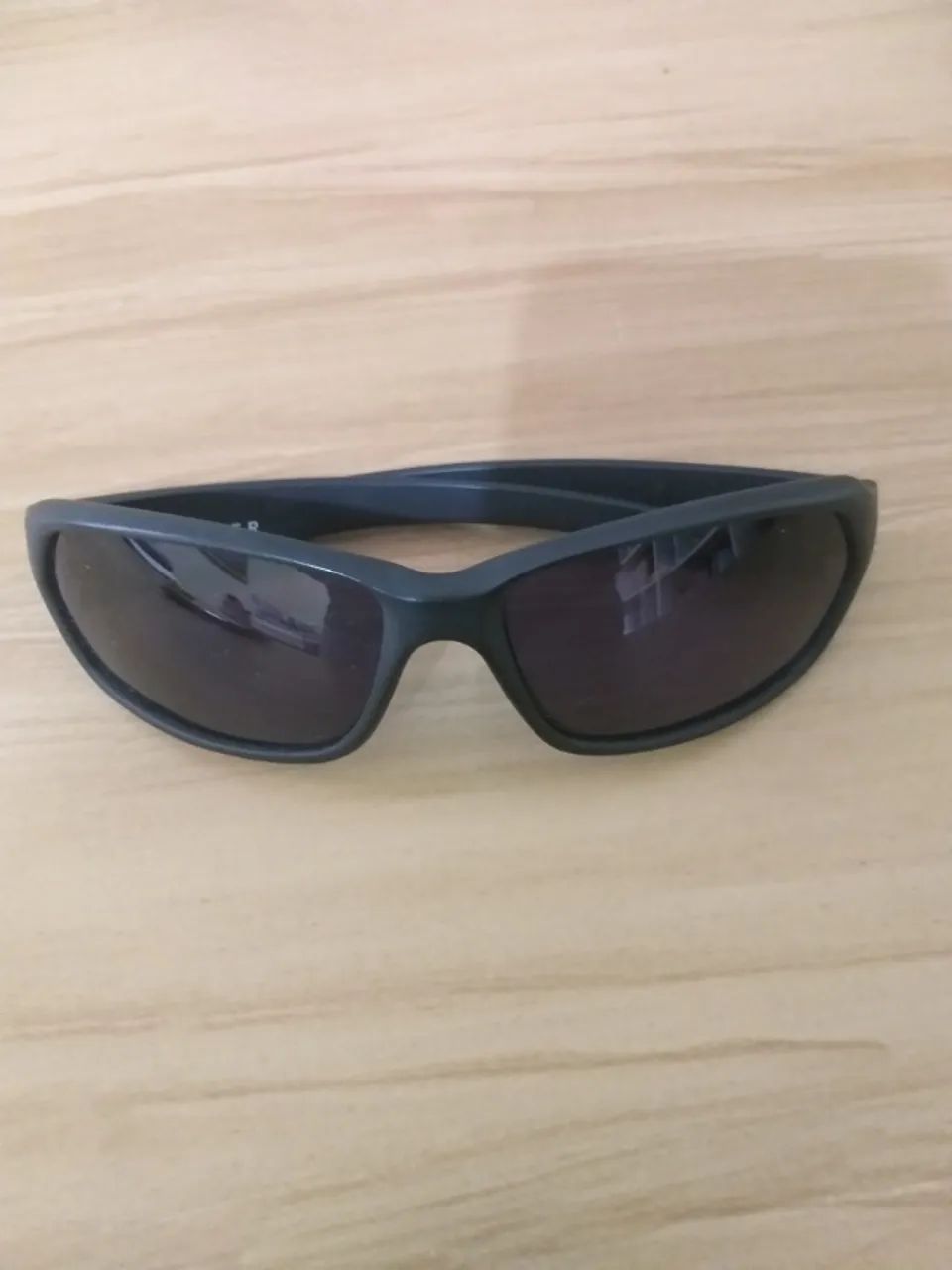 Óculos de Sol Mariner Original com Estojo em Perfeito Estado
