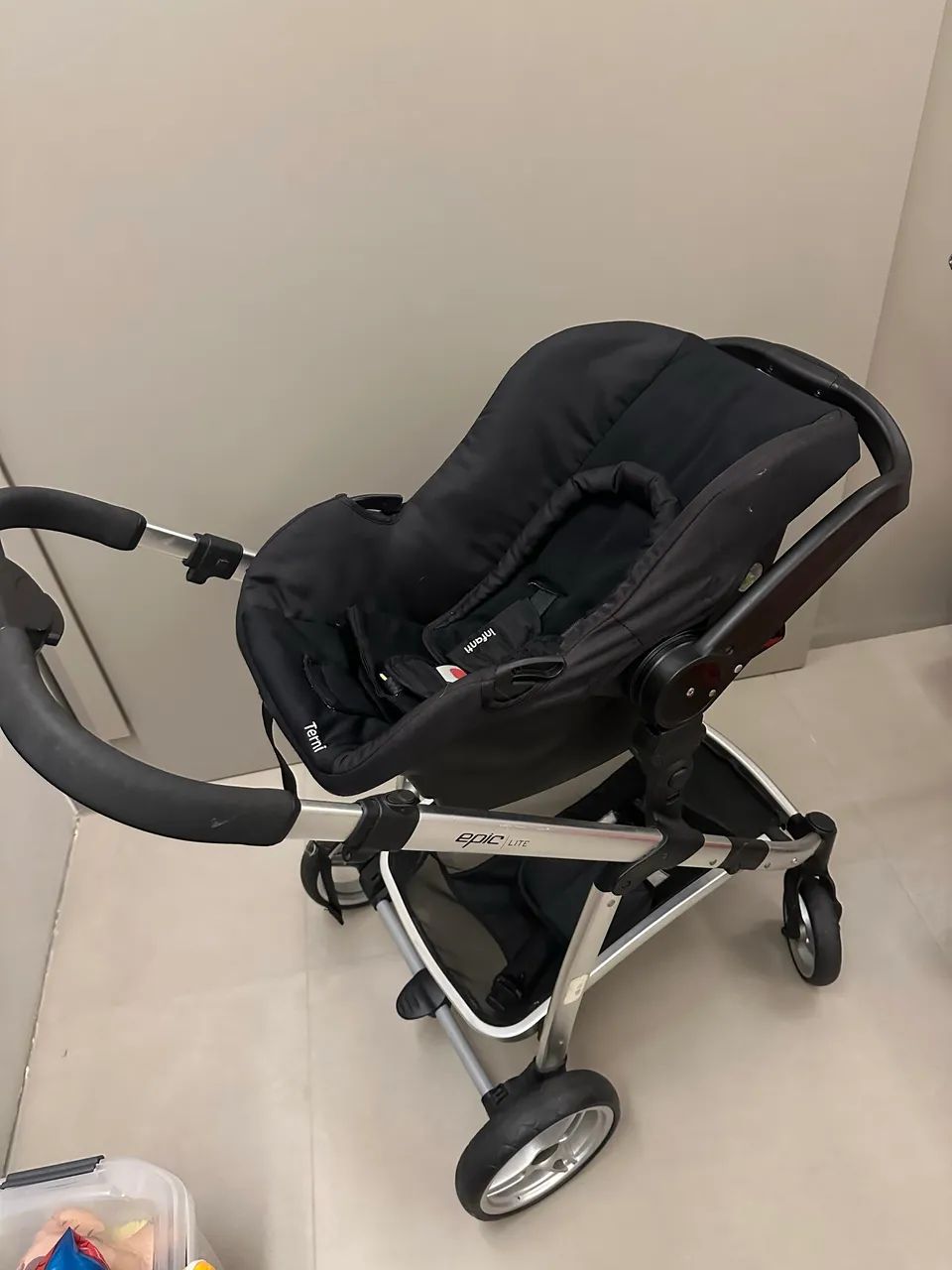 CARRINHO DE BEBÊ + BEBÊ CONFORTO (Acompanha base e acessórios) - Foto 3
