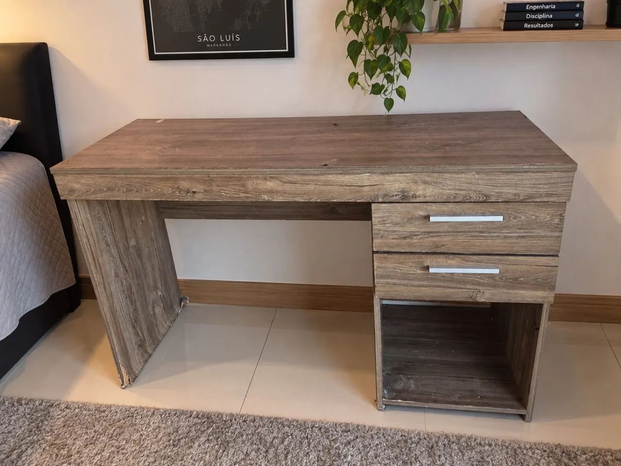 Mesa para Escritório/Estudos com 2 Gavetas - Madeira
