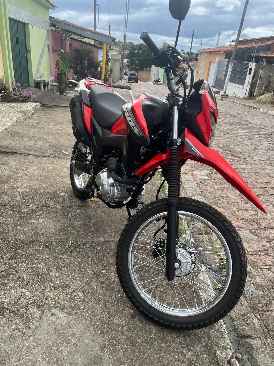 ? Moto zero km