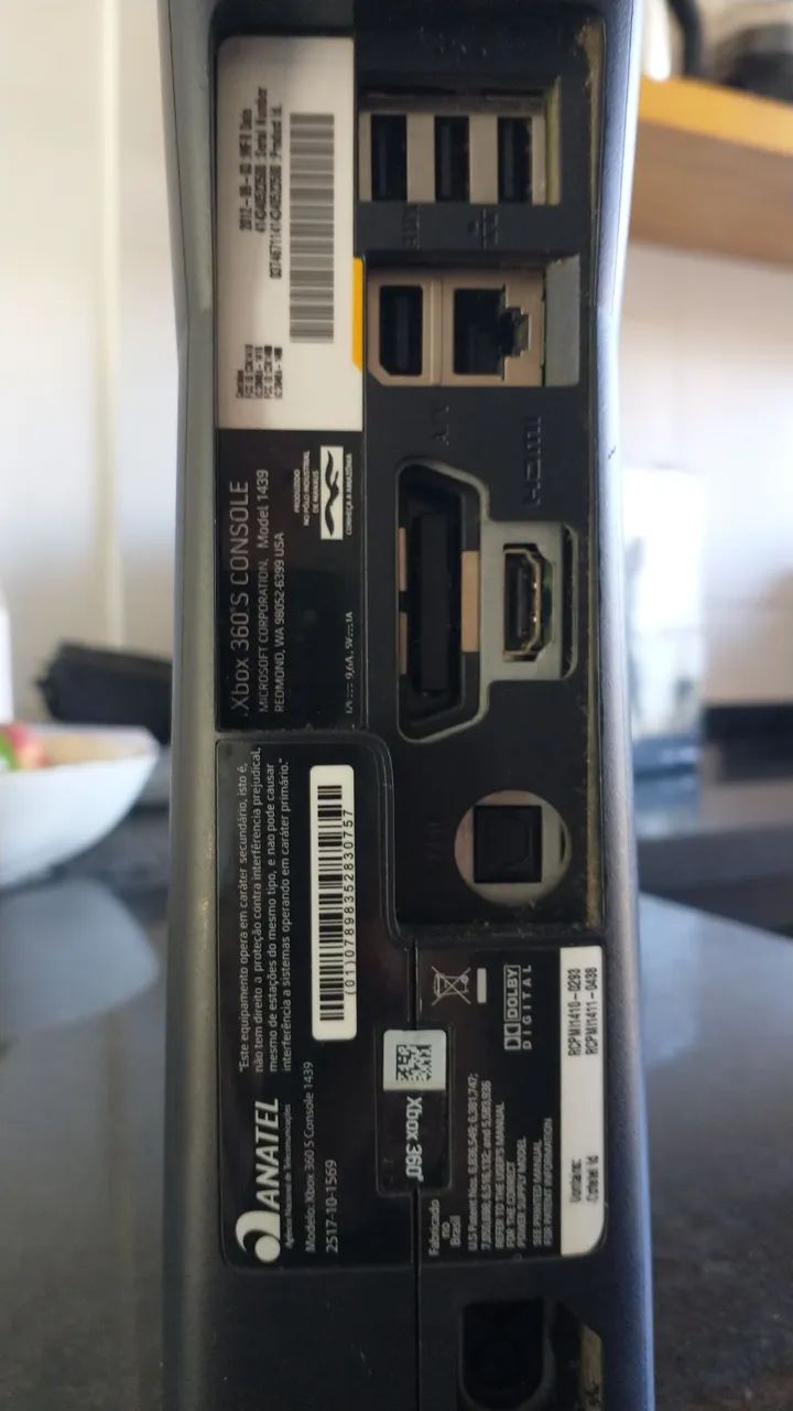 Xbox 360 (com defeito e sem o controle) - Foto 4