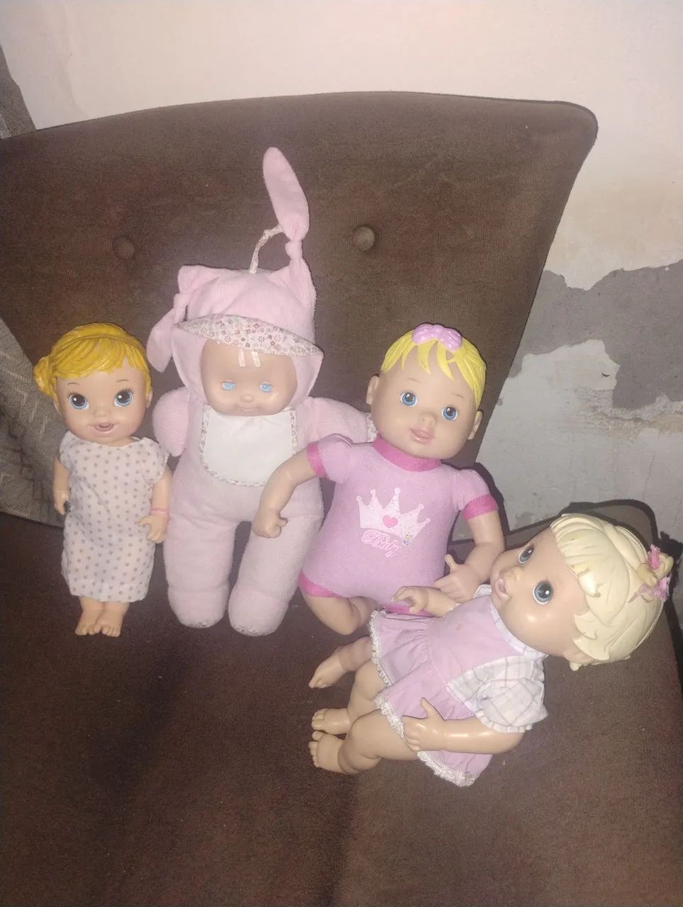 Vendo quatro bonecas - Foto 4