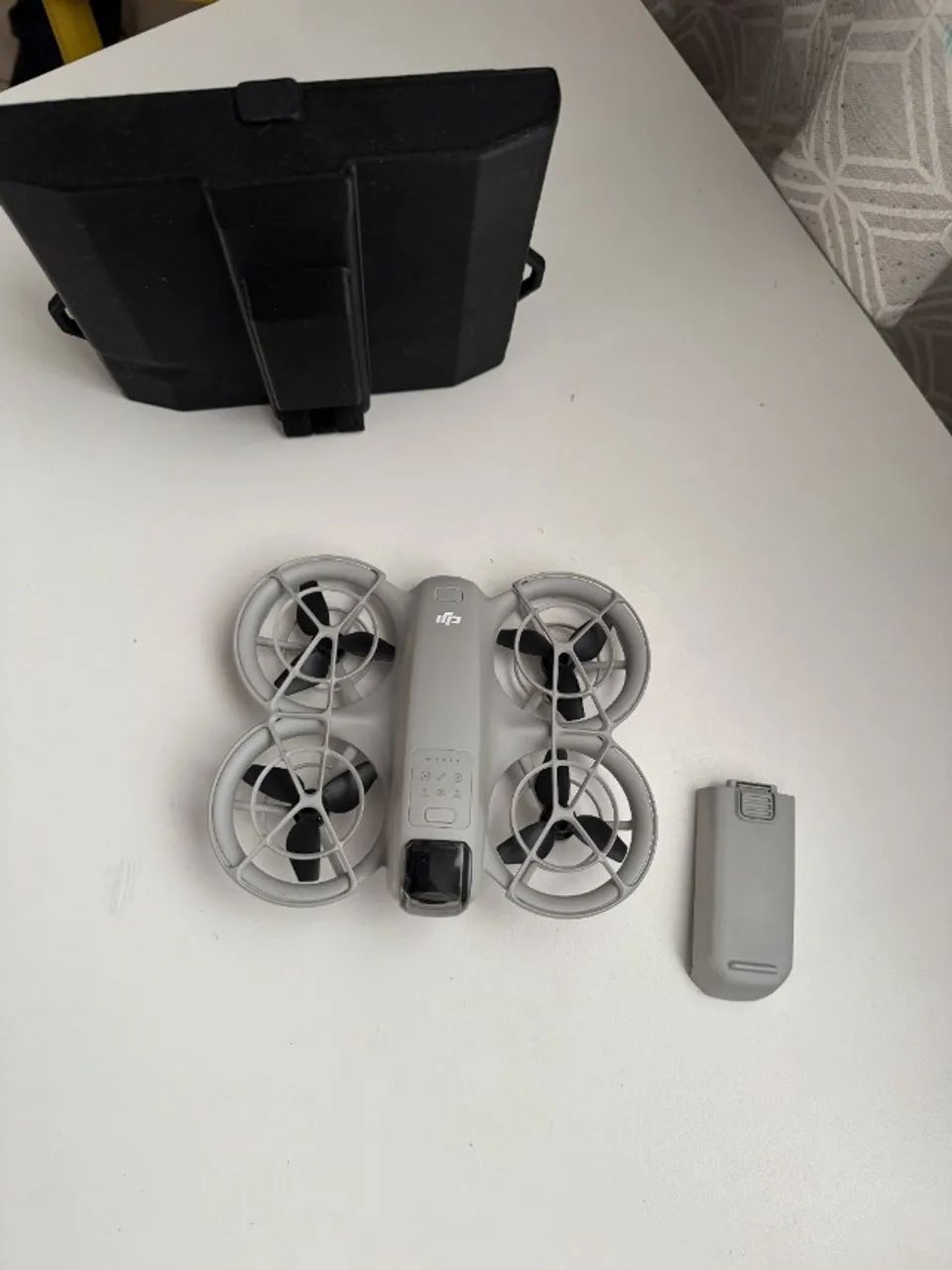 Drone DJI Neo Novo - Quase Sem Uso + Case + 2 Hélices Extras - Foto 4