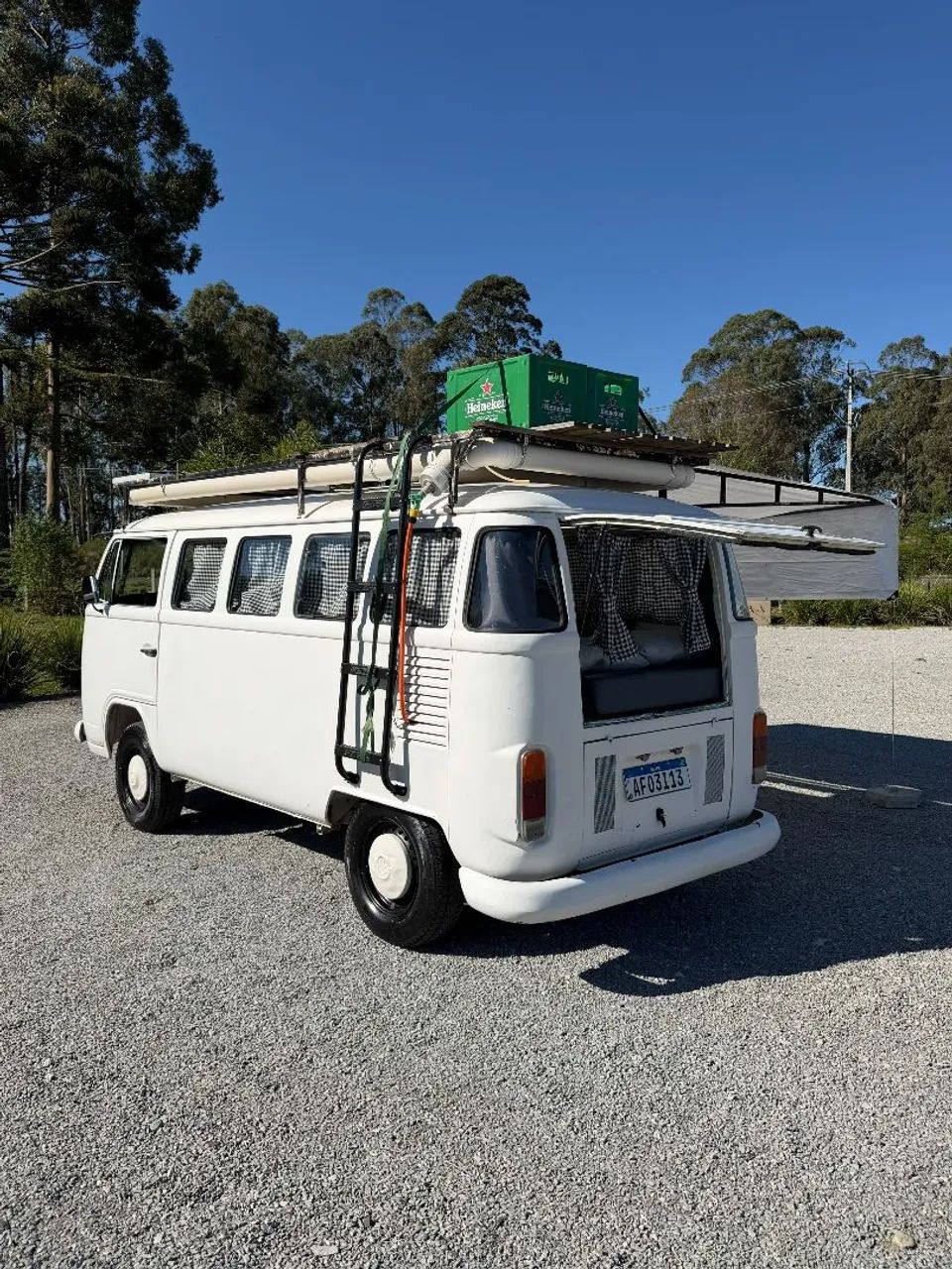 Volkswagen Kombi Standard/ Luxo/ Serie Prata 1996