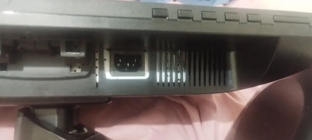 monitor LG 22 polegadas - Foto 5