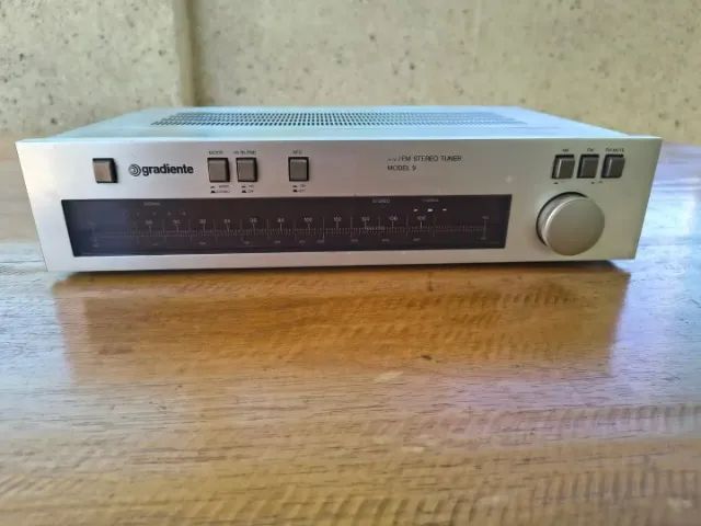 tuner GRADIENTE MODEL 9