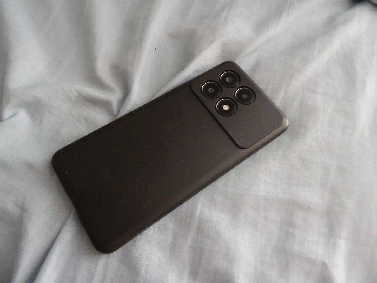Vendo ou troco POCO X6 PRO 5G! - Foto 4