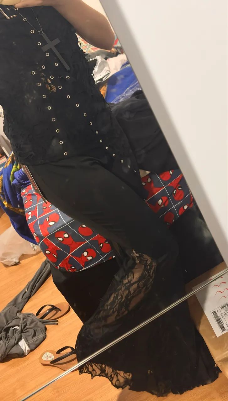 calça flare gotica com cruz e renda! - Foto 2
