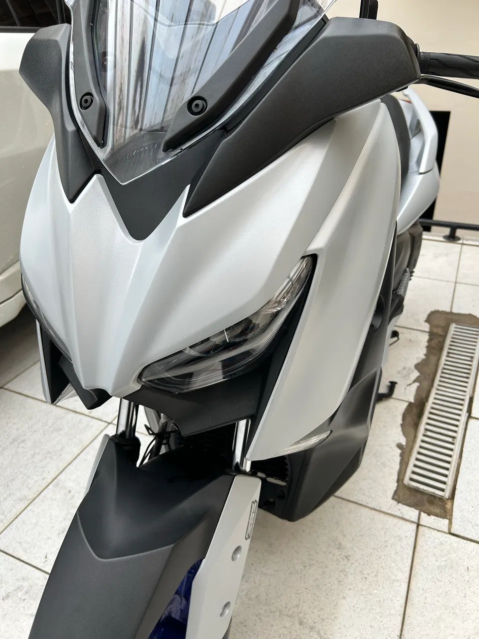 X Max 250