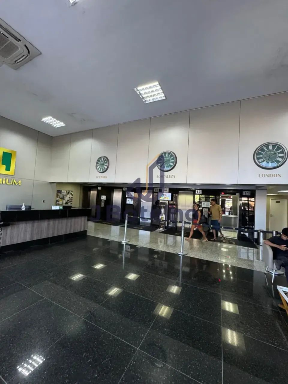 Sala Comercial para Locação  33 m² | Bairro Pici - Foto 2