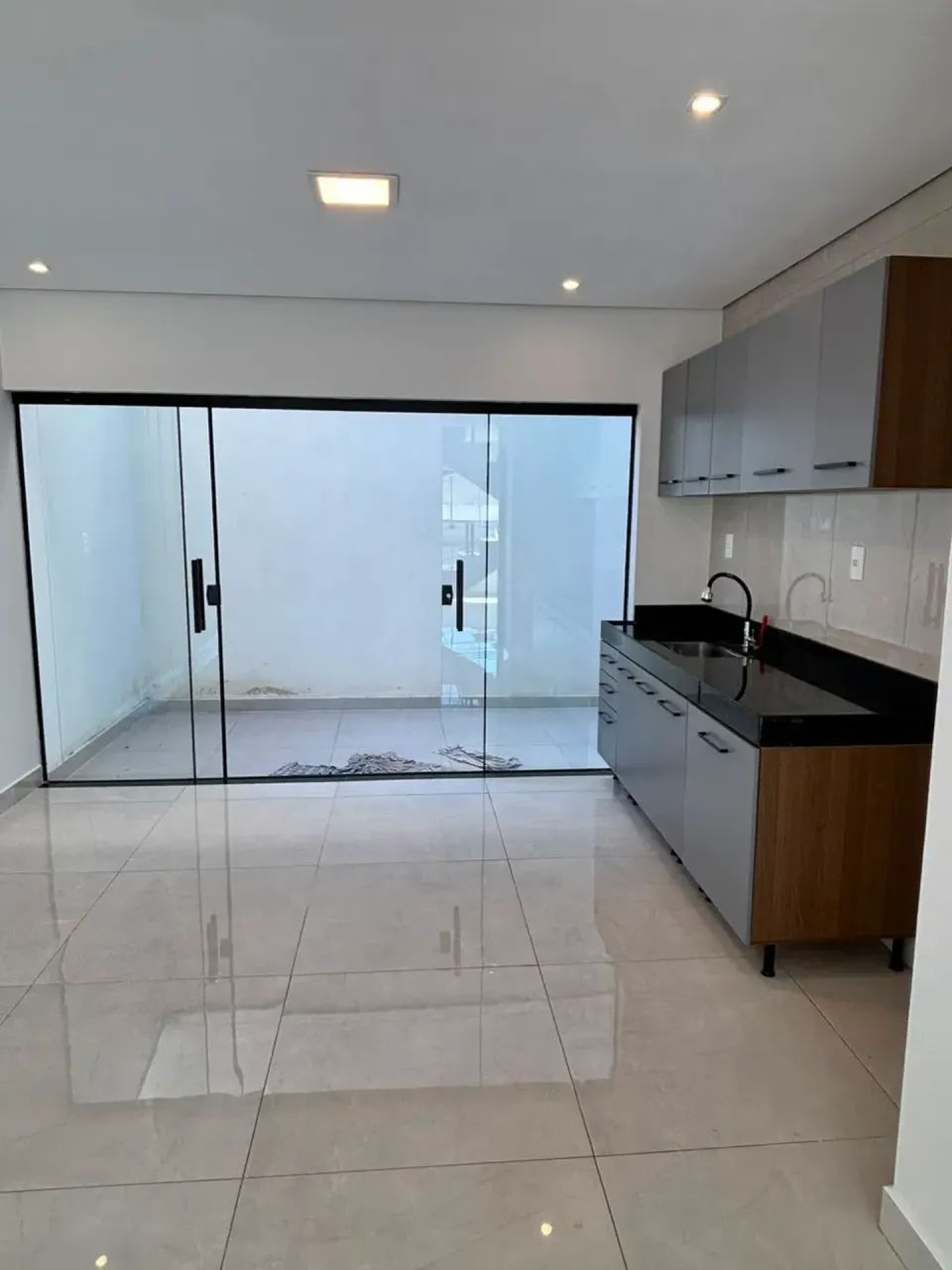 Casa geminada a venda região central - Foto 5