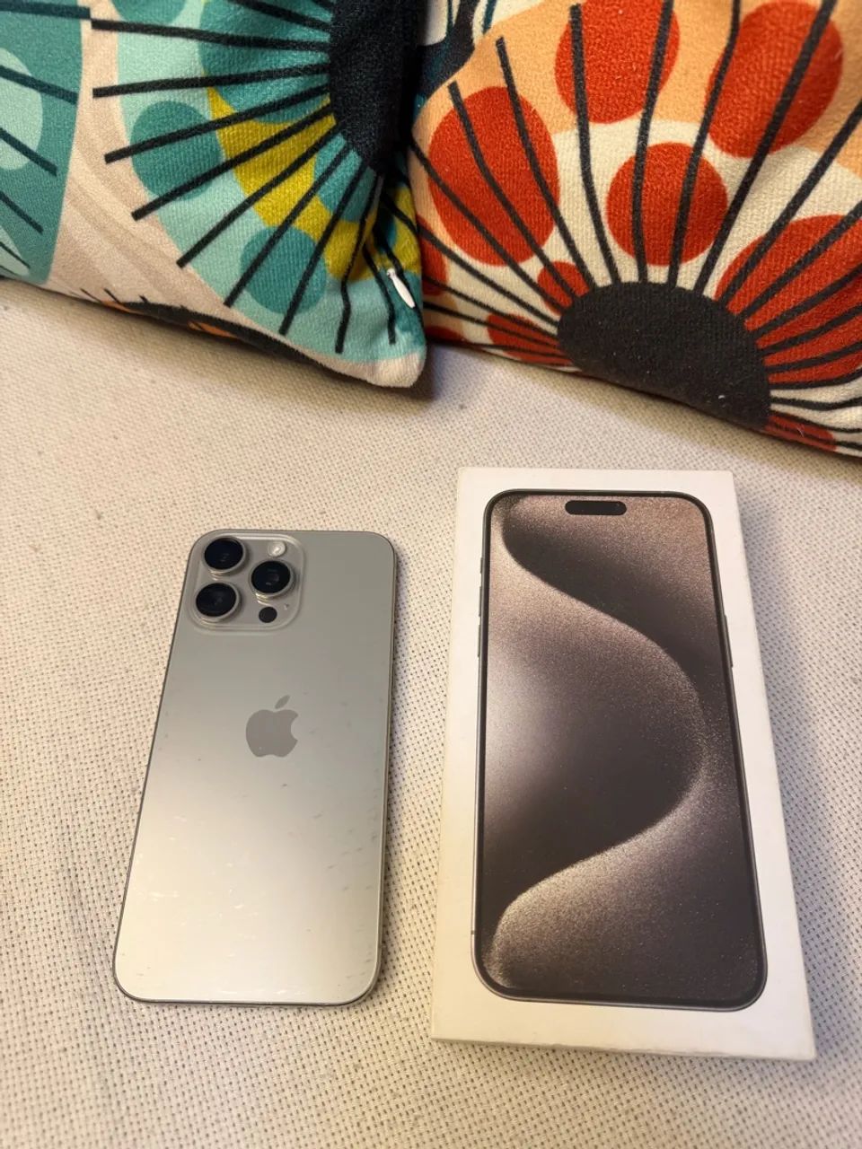 iPhone 15 Pro Max  - Foto 2