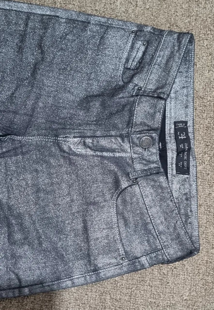 Calça zara 34 preta com brilho - Foto 5