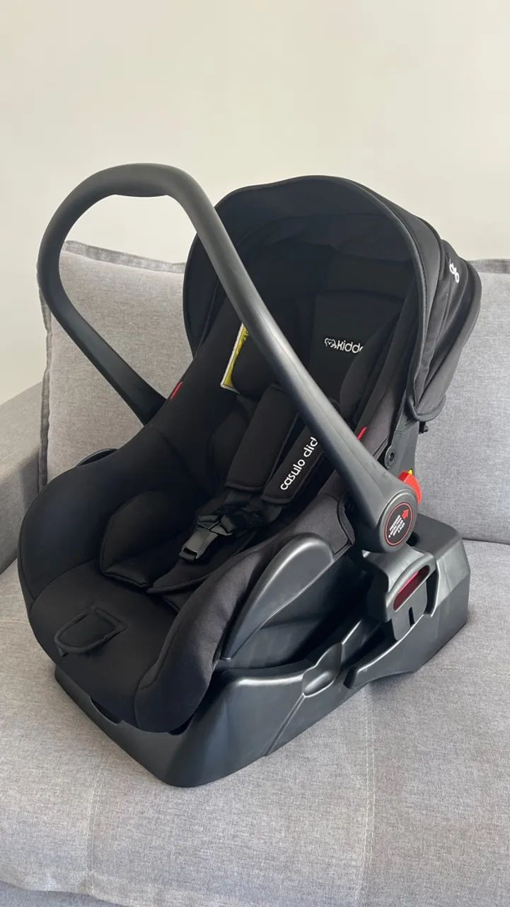 Cadeirinha Bebê Conforto Kiddo Casulo Click Universal mais Base