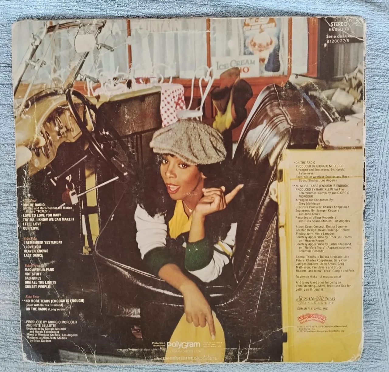 LP disco de vinil Donna summer on the radio álbum duplo toca disco radiola vitrola antigo  - Foto 2