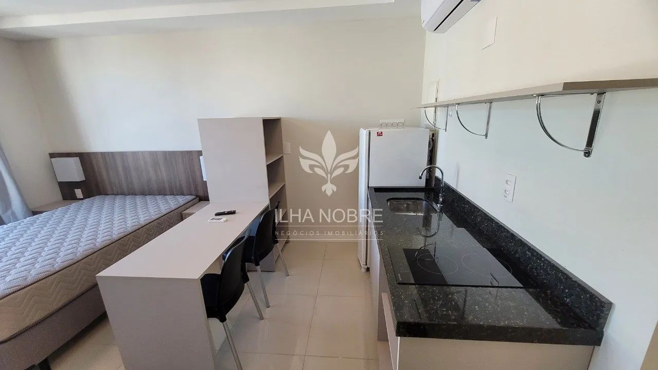 Studio mobiliado para aluguel no Trindade próximo à UFSC Florianópolis com 20 m² R$ 2.900, - Foto 3