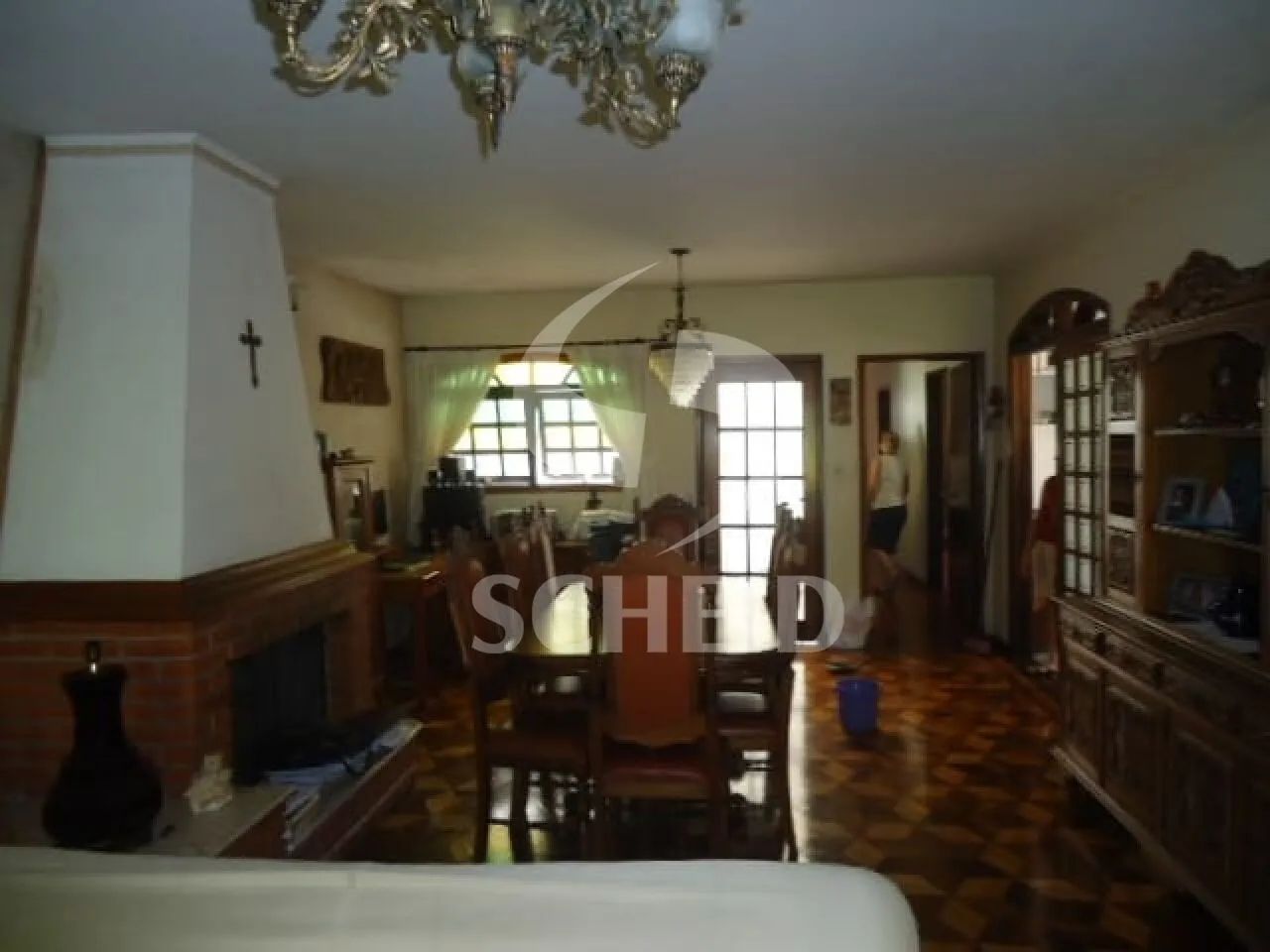 CASA TÉRREA COM 4 DORMS, SENDO 1 SUÍTE, SALA 3 AMBIENTES, 3 VAGAS! - Foto 2