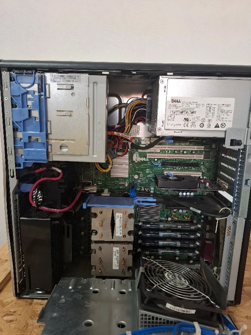Workstation Dell Precision T5400 - Foto 3