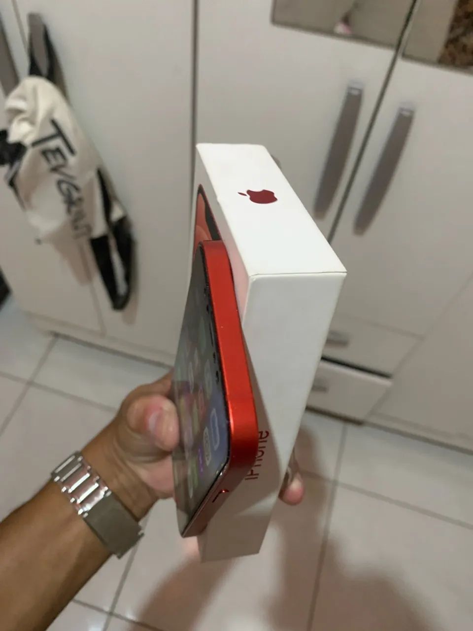 Iphone 12 red 64gb todo original na caixa  - Foto 4