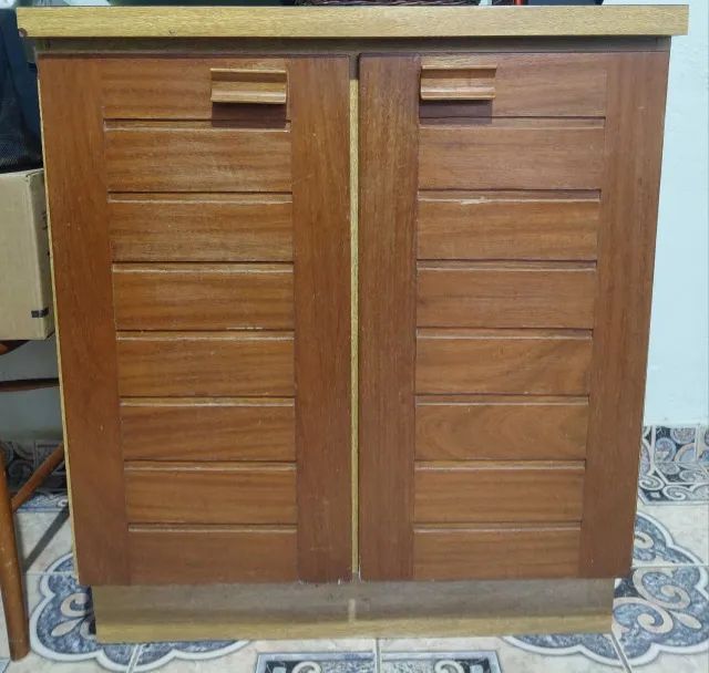 Armário Multiuso + Micro-ondas Philco PMS24 Funcionando