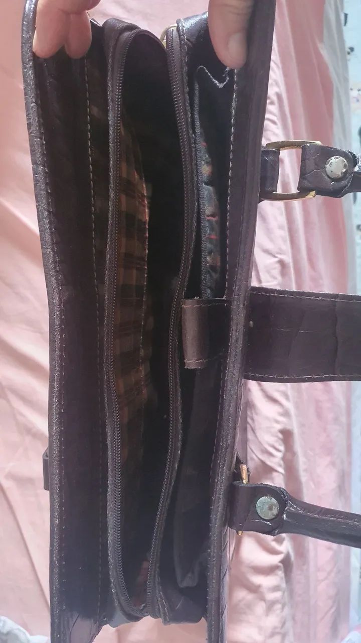 Bolsa Execultiva para notebook em Couro - Foto 4