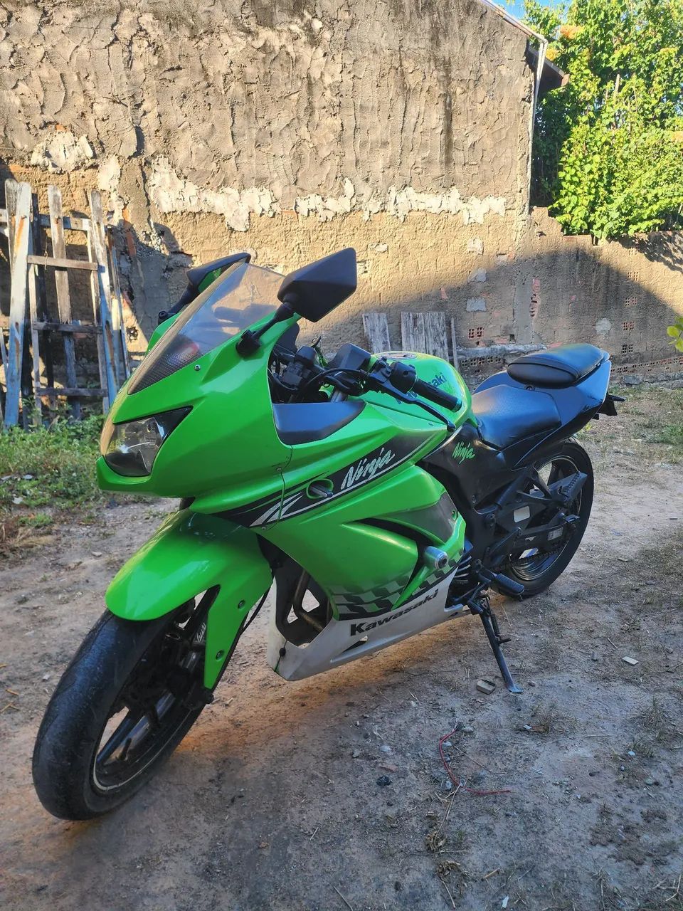 Vende -se e troca numa casa 