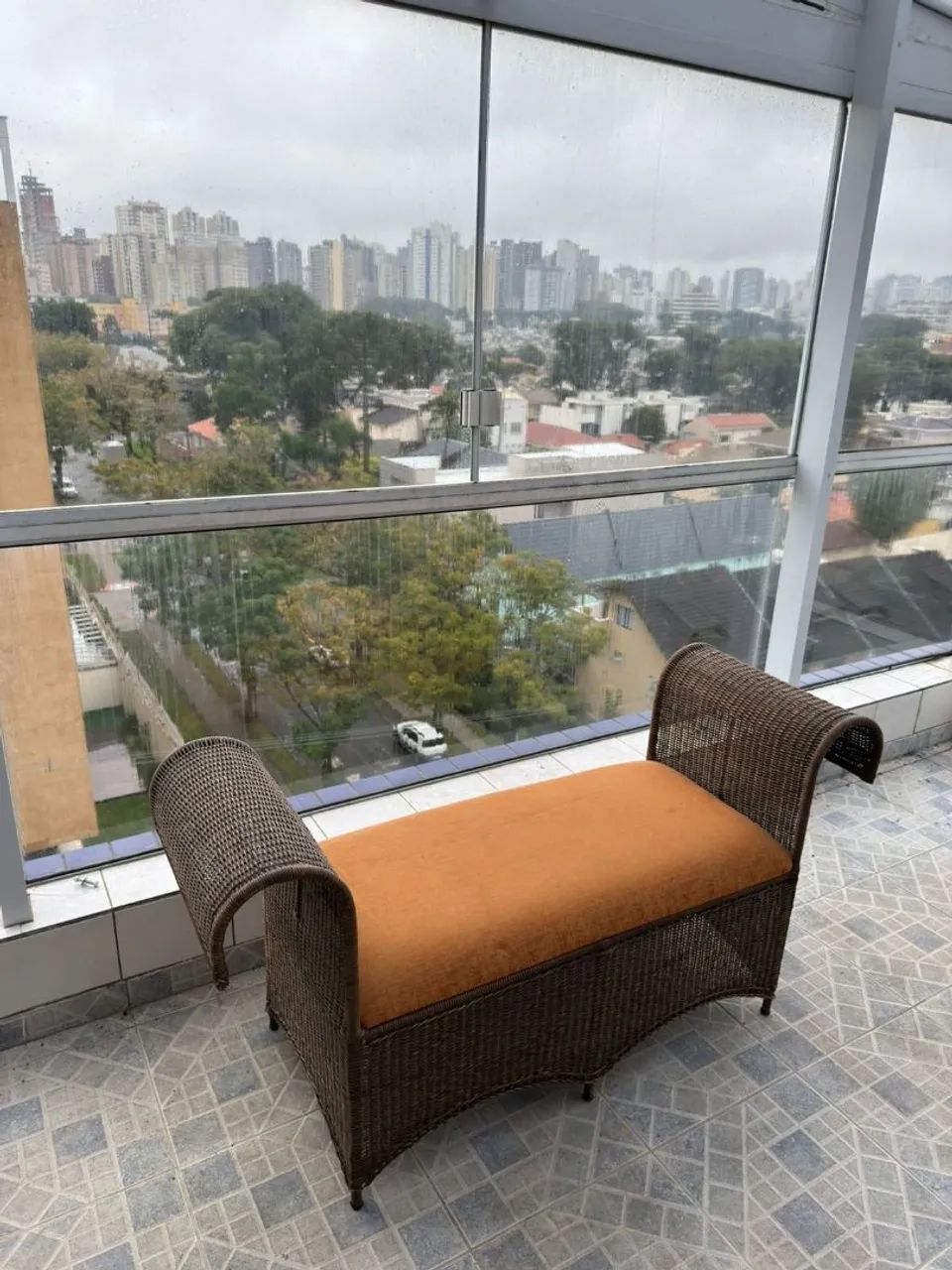 Sofá Namoradeira 2 lugares feito em vime - Foto 5