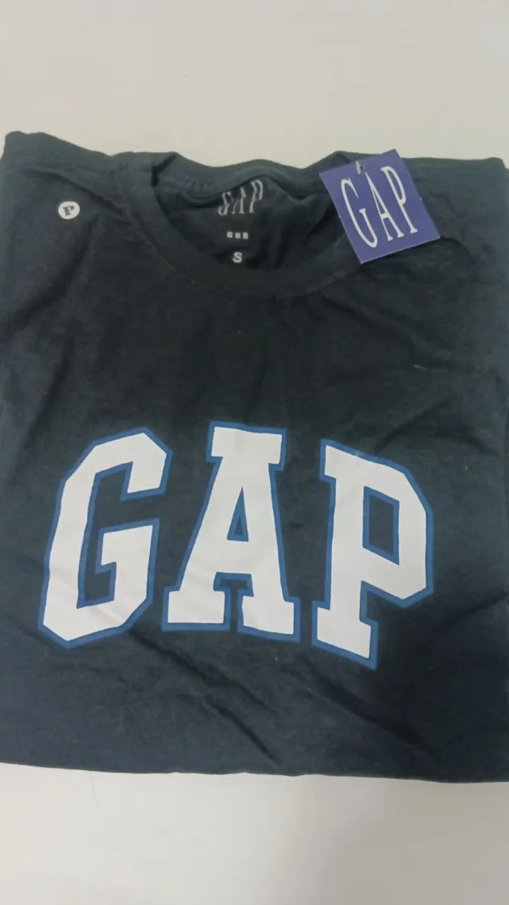 camiseta Gap preta p wpp:43. *
