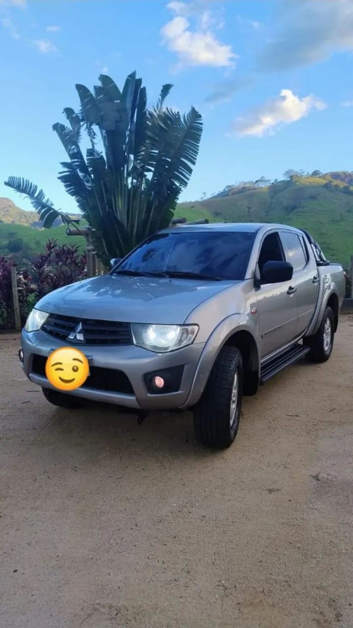 Mitsubishi L200 L200 Triton HLS 2.4 Flex 16V CD Mec. 2013