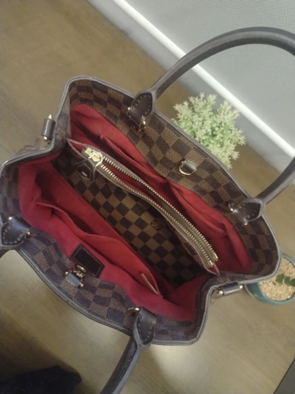 Bolsa Louis Vuitton com divisórias  - Foto 2