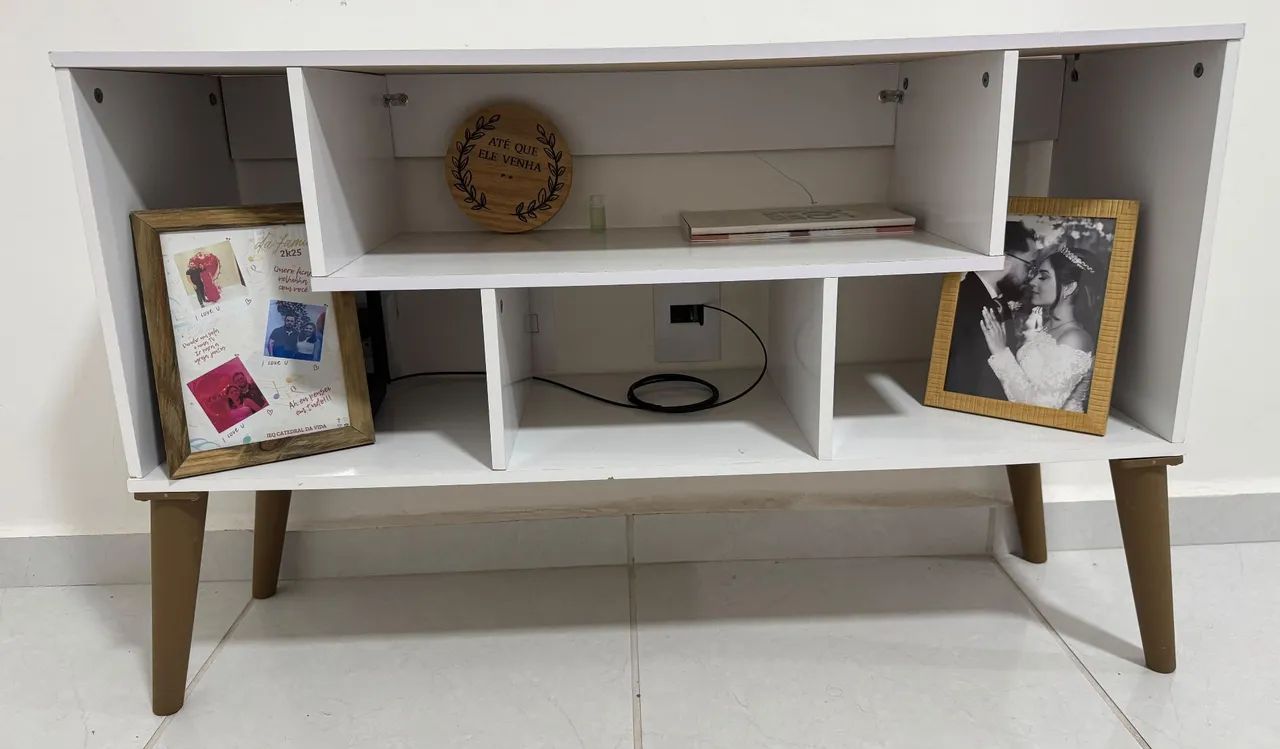 Mesanino de sala P/ TV até 65? Branco