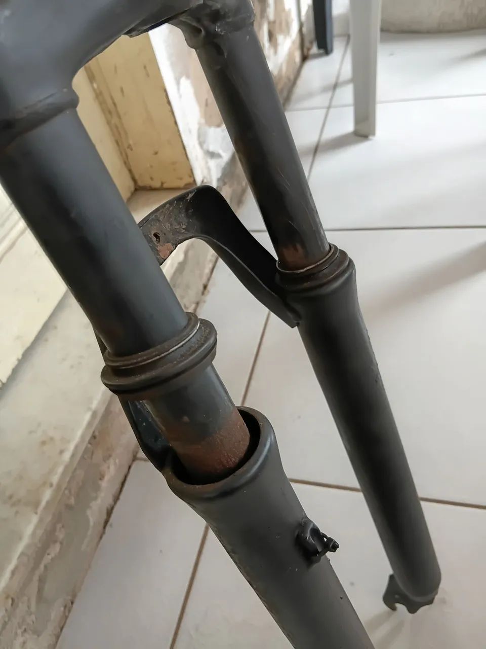 Garfo Amortecedor Usado - Foto 2