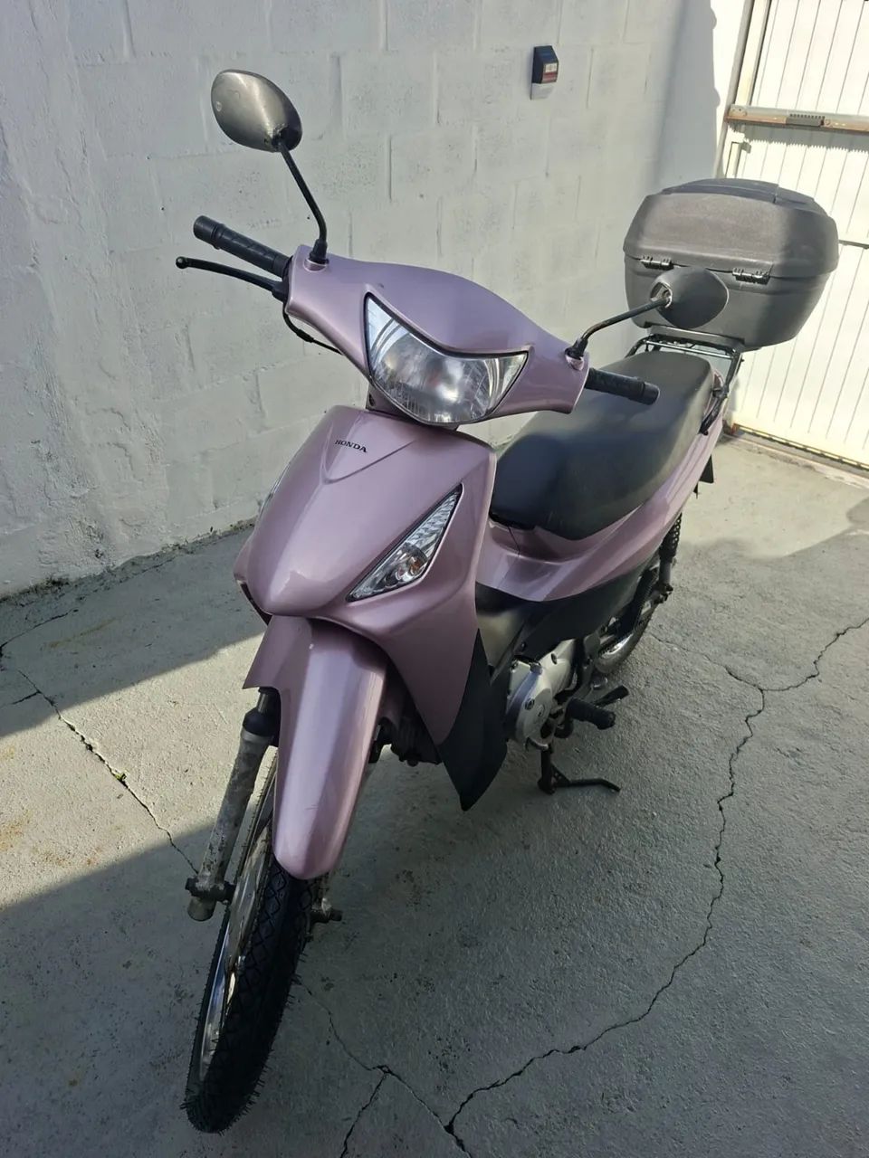 Vendo biz 125 partida elétrica 