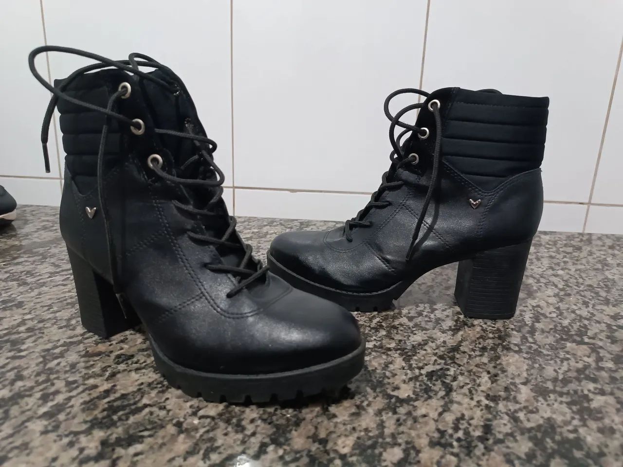 Bota Coturno Feminina Plataforma 37 - Foto 2