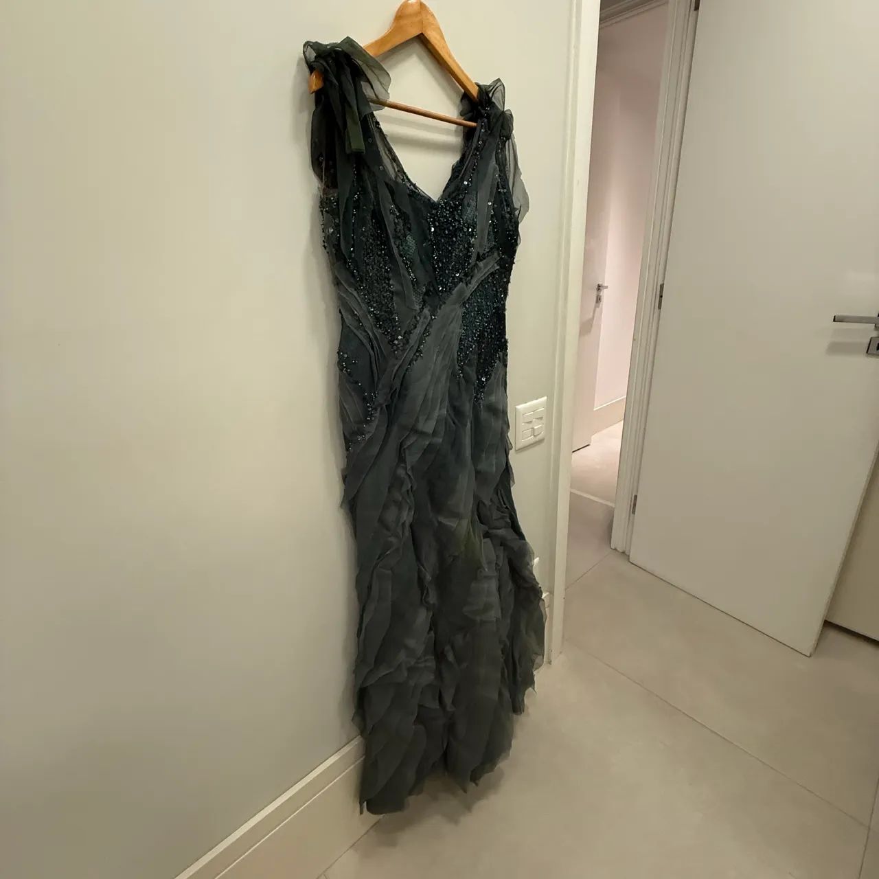 Vestido seda gala marca Martu 