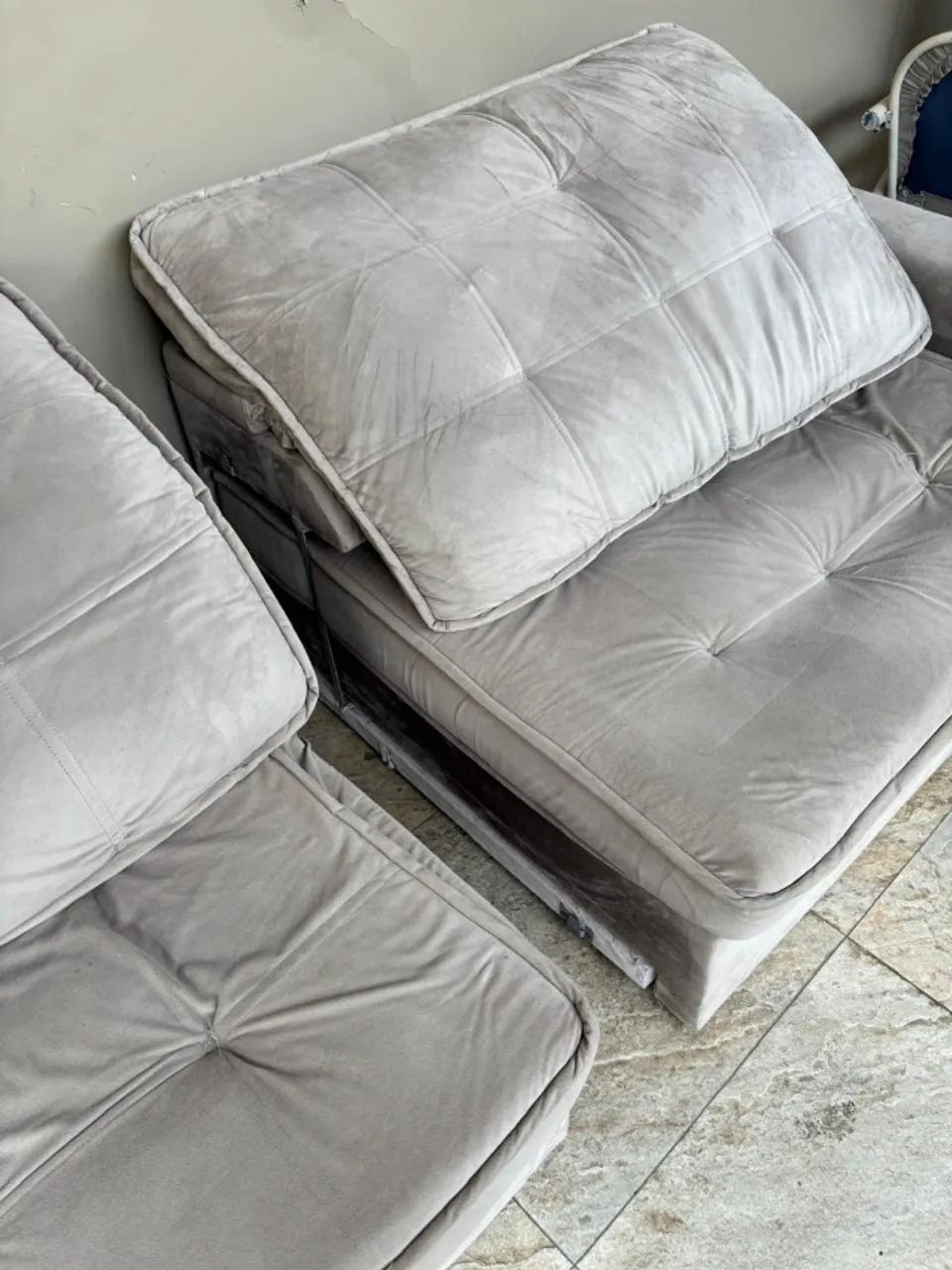 Sofá Retratil de 2,9m em boas condições.  - Foto 2