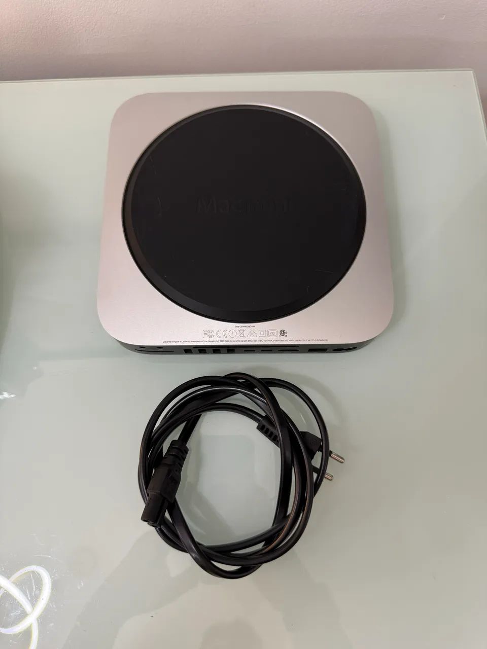 Macデスクトップ Apple Mac Mini Late 2014 i5/8Gb/1000Gb Apple Mac Mini 8GB i5 1TB Late 2014 - Computadores e Desktops