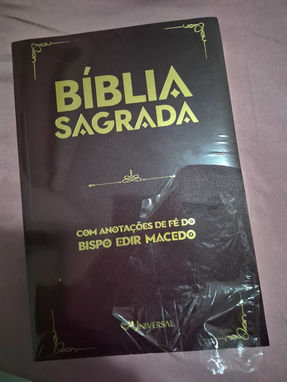 Bíblia Sagrada NOVA. - Foto 2
