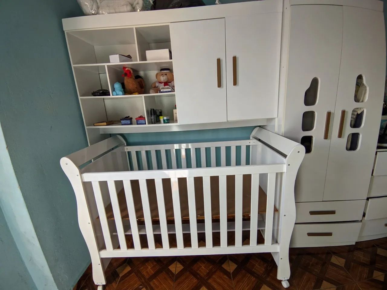 Berço semi novo sem colchão  - Foto 2
