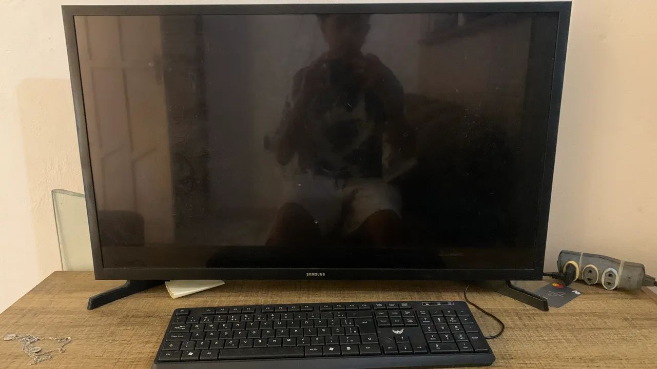 Televisão Samsung  - Foto 2