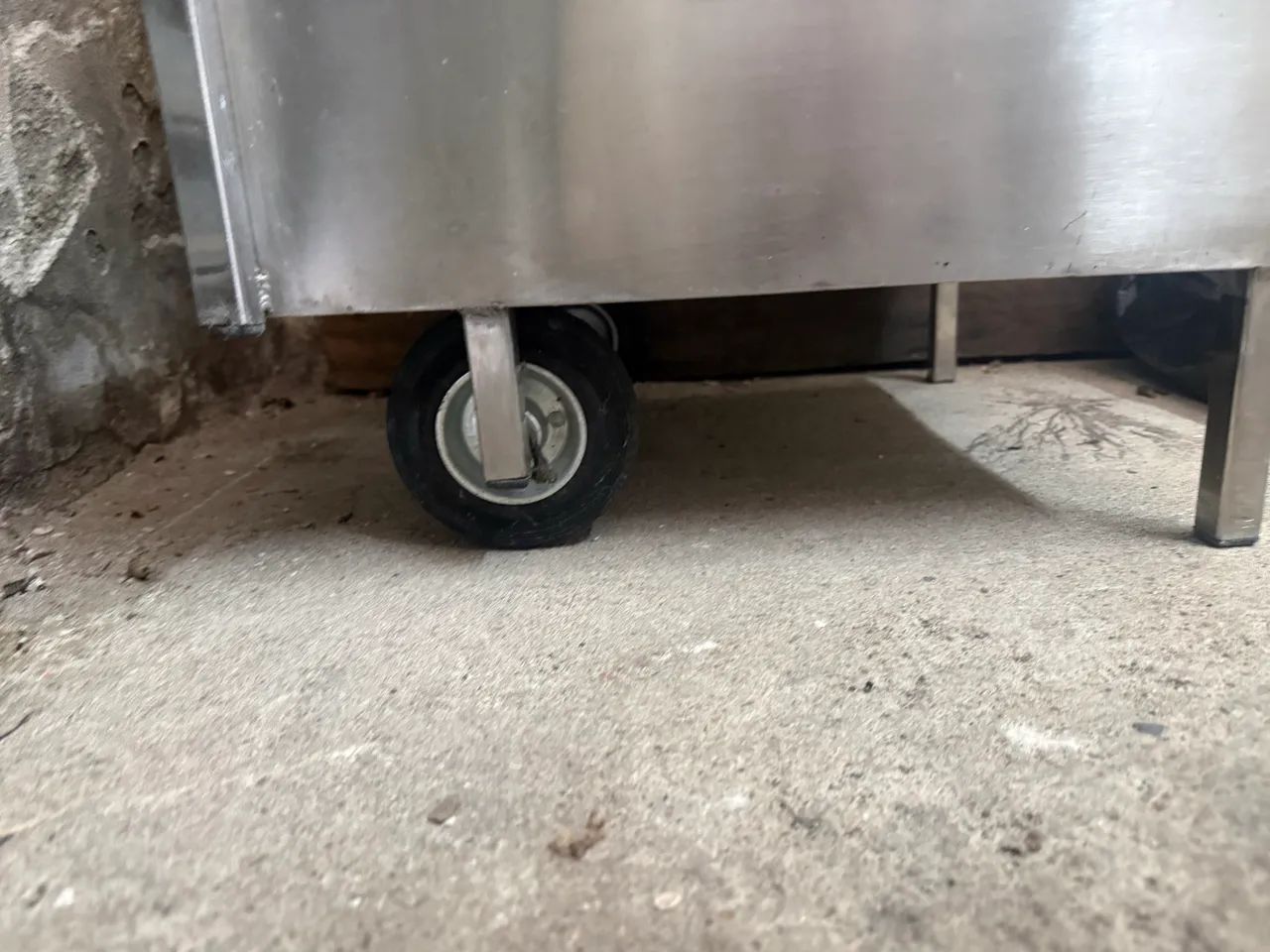 Carrinho de inox  - Foto 2