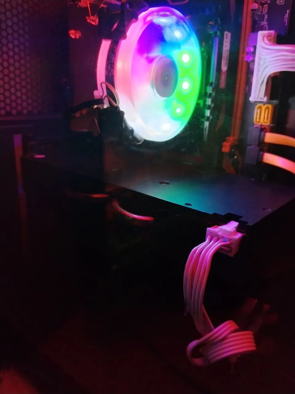 Vendo placa de vídeo RX580 8gb da Asus - Foto 3