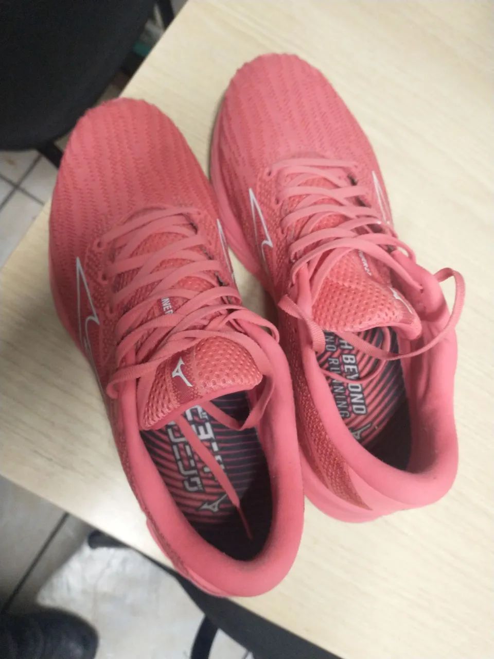 Tênis mizuno - Foto 2