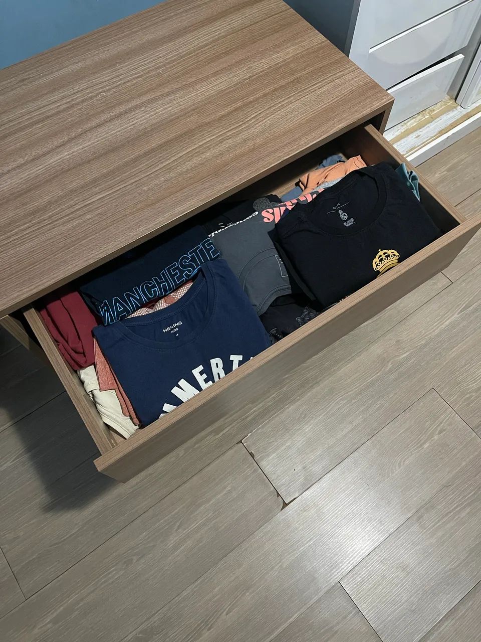 CÔMODA 3 GAVETAS MDF  - Foto 2