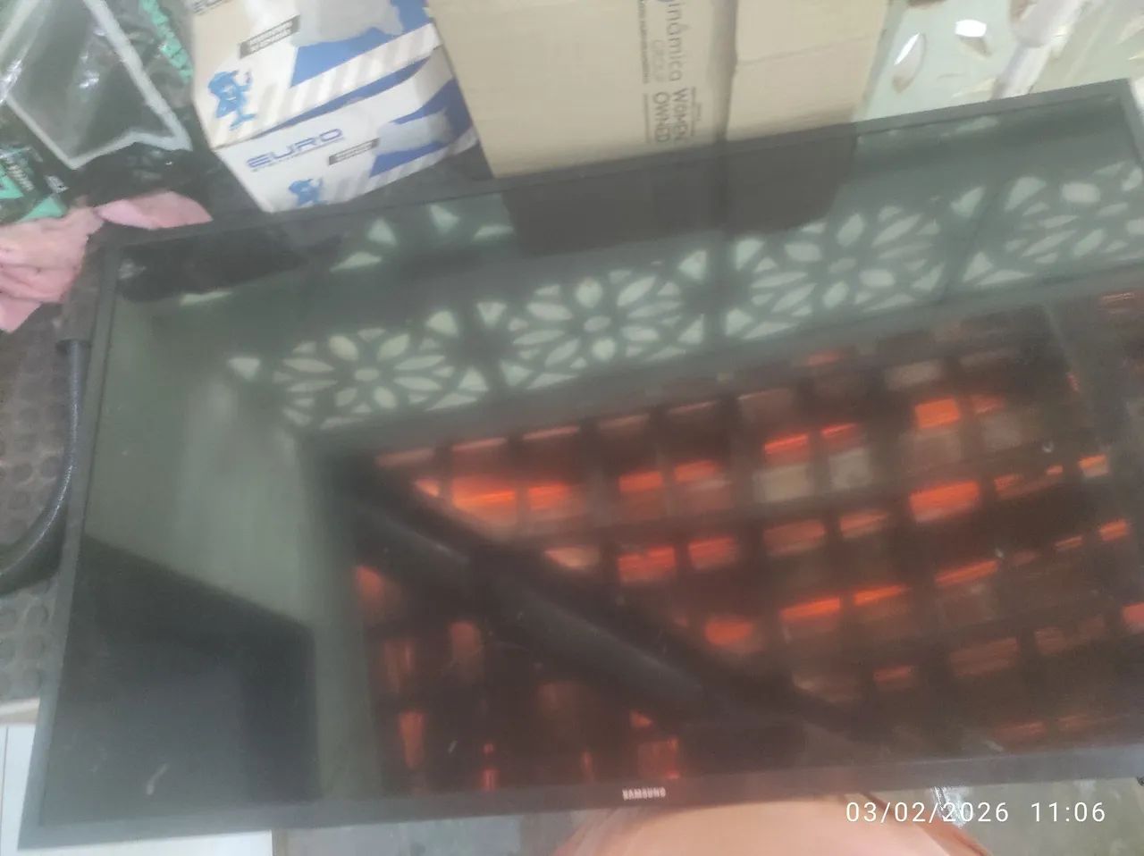 Tv Samsung para retirada de peças 