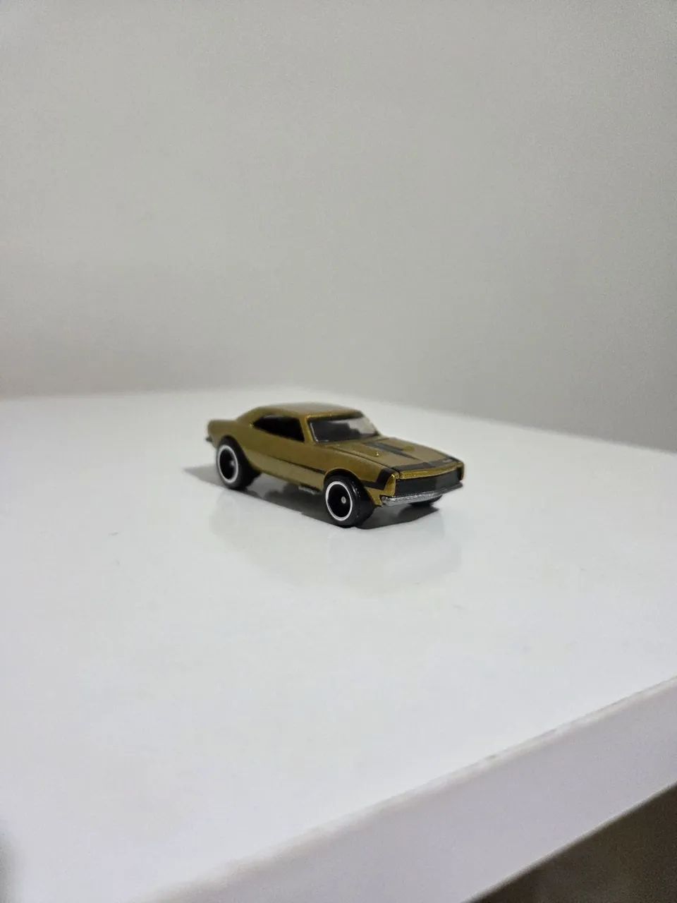 Hot Wheels Camaro 67 premium