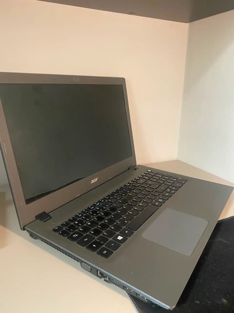 Notebook Acer Aspire ES1-573
