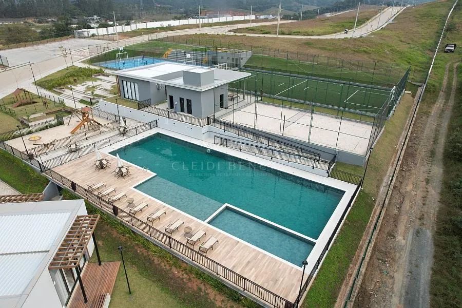 Terreno com linda vista