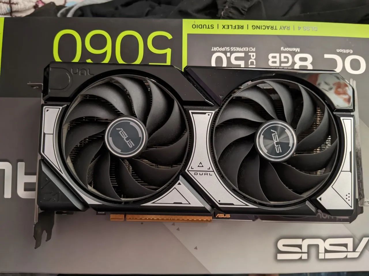 RTX 5060 8GB ASUS - Foto 3